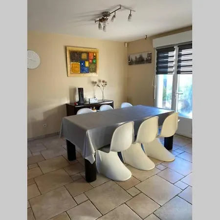 Paisible Maison Proche D'epernay Semesterbostad *